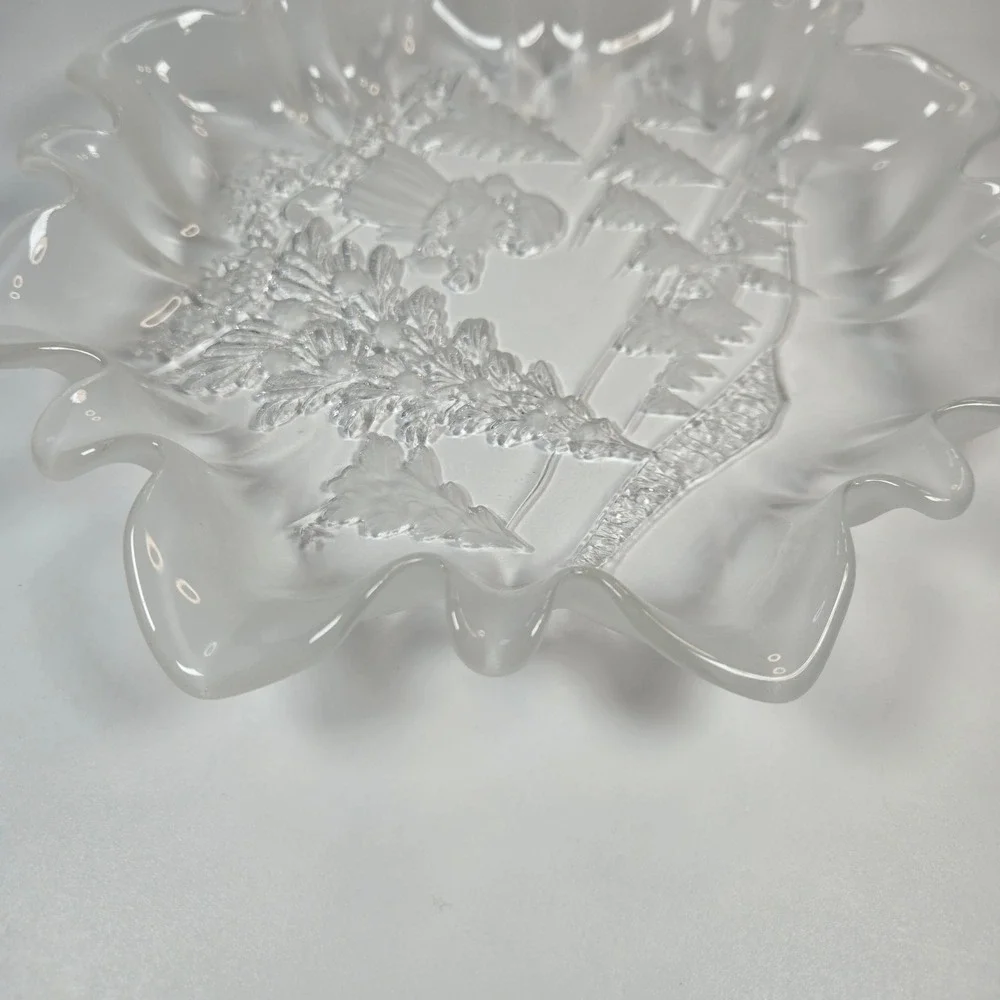 Vintage Mikasa Christmas Story Frosted Glass Crystal Serving Plate Bowl‎ Platter